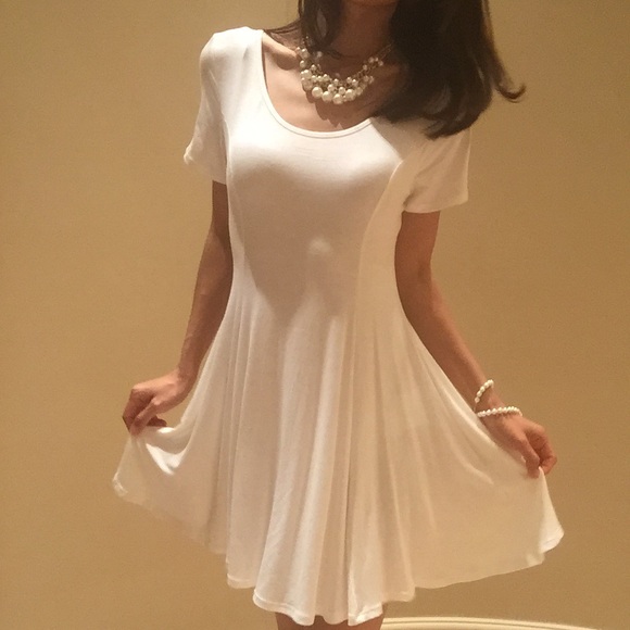 Woowaa Dresses & Skirts - Brand new angel wing dress