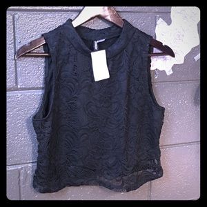 Nwt  H&M lace fitted crop top