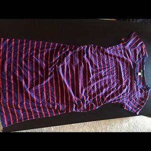 Maternity maxi dress