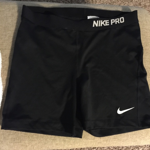 compression shorts