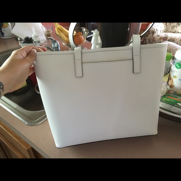 Michael kors tote - Picture 2 of 3