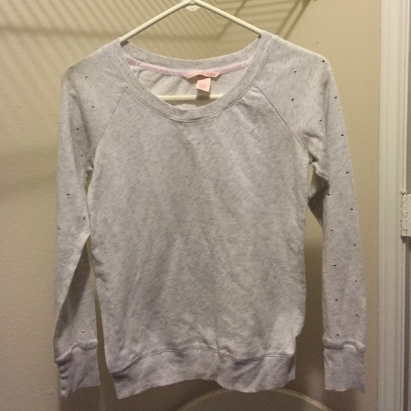 Vs sweater - Picture 1 of 1