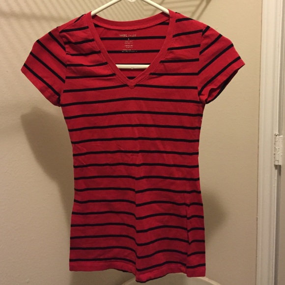 Short sleeve top