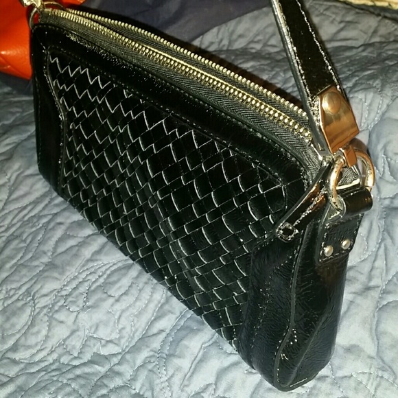 Elliott Luca Patent Leather Bag - Picture 4 of 4