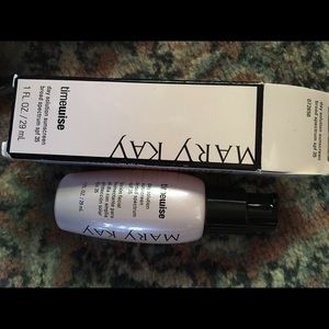 Mary Kay day solution