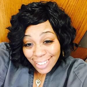 Meet your Posher, Cassandra