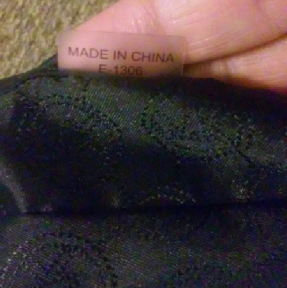 Large michael kors handbag - Picture 3 of 4