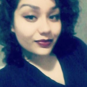 Meet your Posher, Lynny