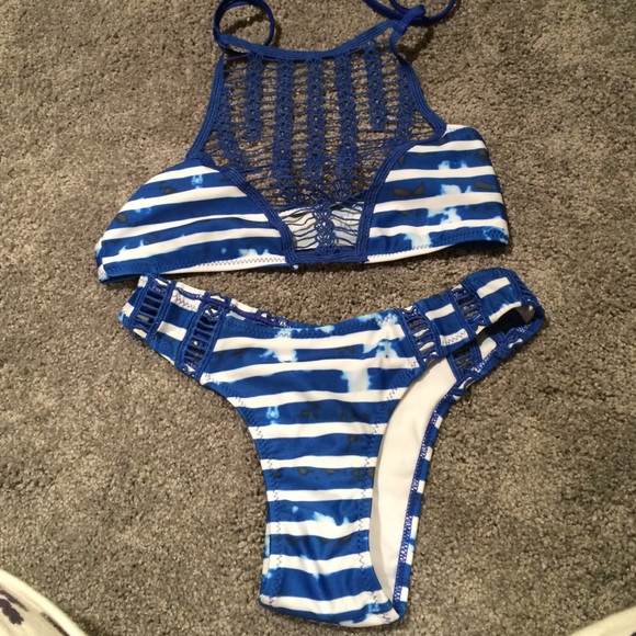 Faux acacia swimwear never worn