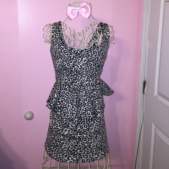 Leopard print mini dress