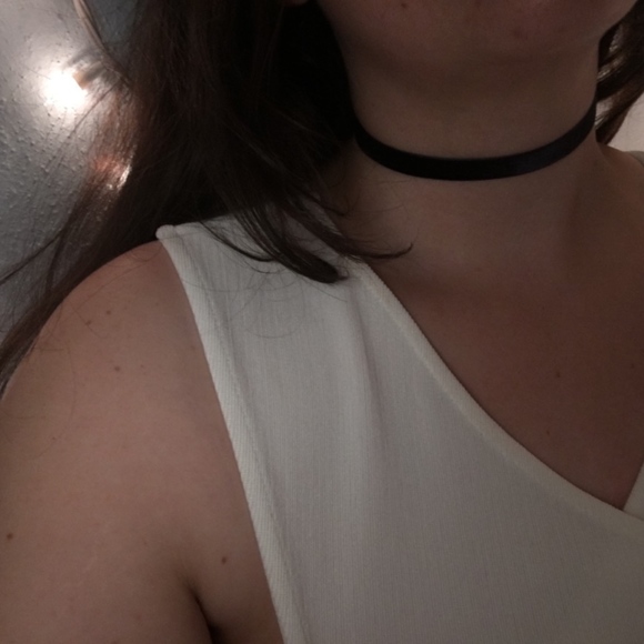 Meet your Posher, Courteney - Picture 1 of 1