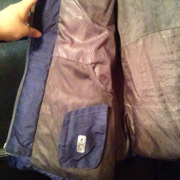 Coat - Picture 2 of 4