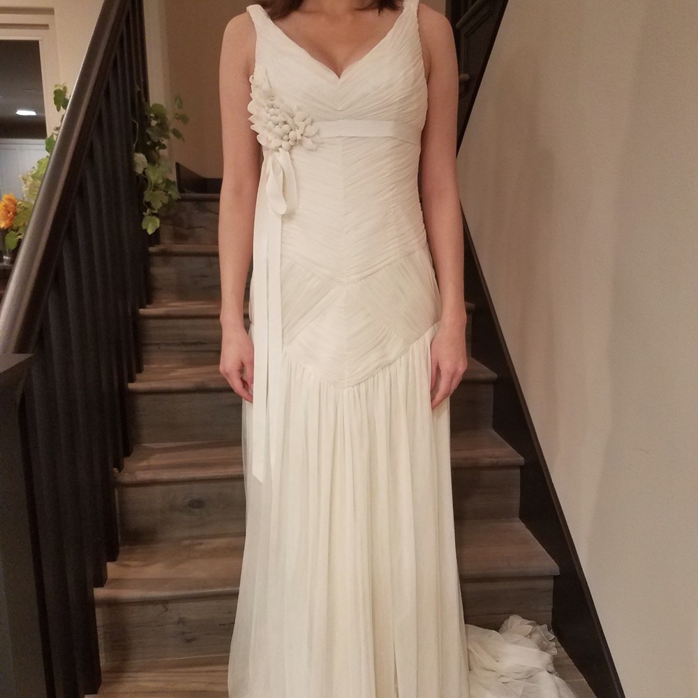 Ivory Vera Wang wedding dress