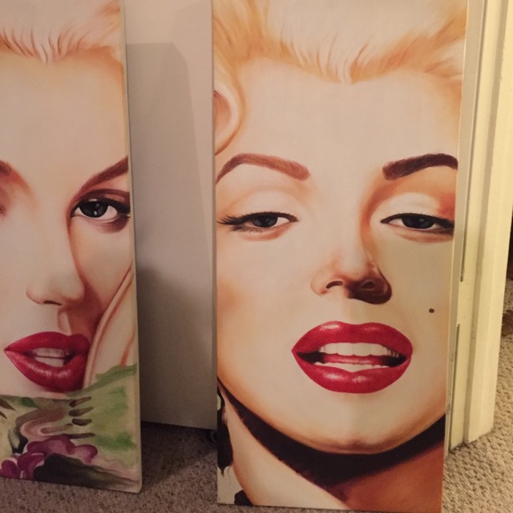 3Canvas PaintingsOfMarilynMonroe🎀MAKE AN OFFER🎀 - Picture 3 of 4
