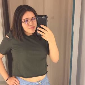 Meet your Posher, Maria