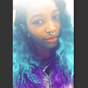 Meet your Posher, Jazmine