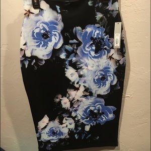 Floral pencil skirt