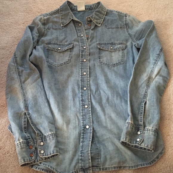 Size 6- (36) Old Navy - Denim shirt