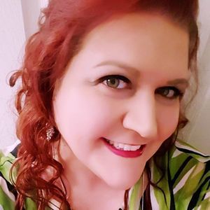 Meet your Posher, Kelley