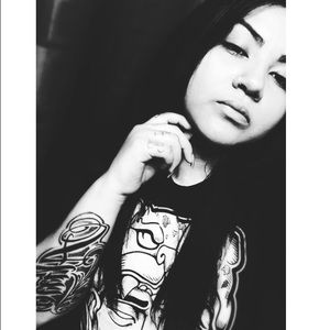 Meet your Posher, Mari