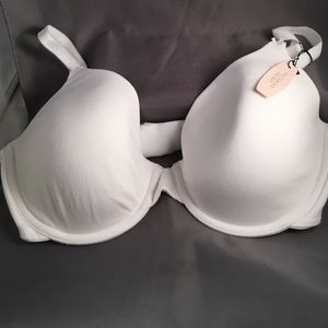 White NWT Victoria's Secret White Bra