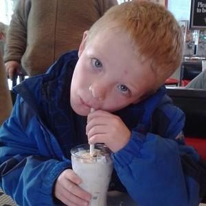 Meet your Posher, April