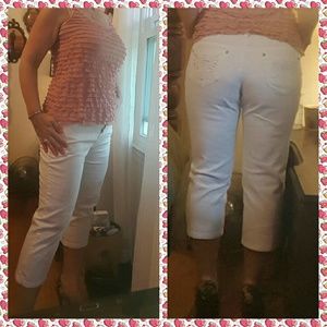 Cute white capris jeans