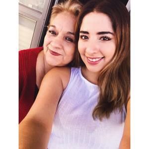 Meet your Posher, Liliana