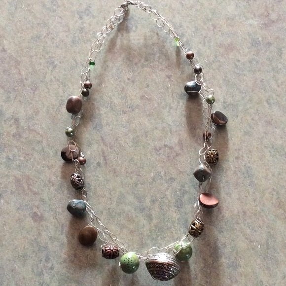 Crochet wire necklace