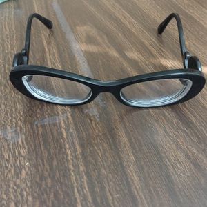 Pretty cute Pravda frames