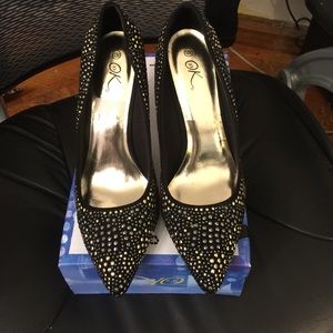 Black and gold heels