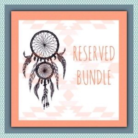 ✨Reserved bundle for CASSYHENRY✨