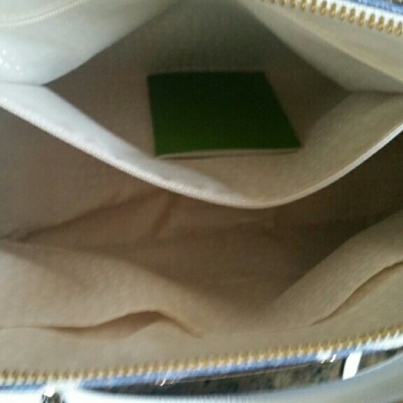 Kate Spade purse. Sold on other app - Picture 4 of 4