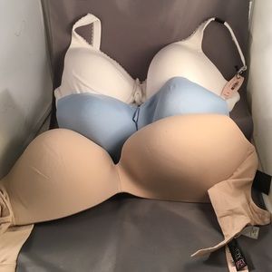 Lot 3 Victoria's Secret Bras NWT 36D Ivex