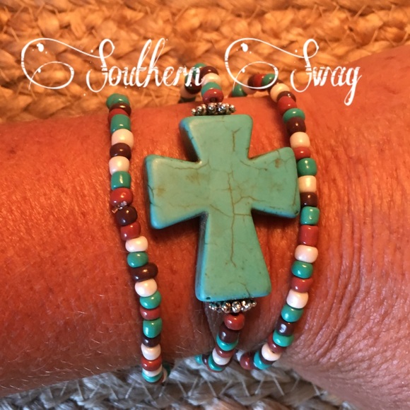 Turquoise Cross Beaded Bracelet - Picture 2 of 4