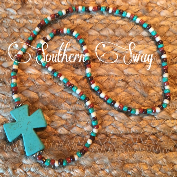 Turquoise Cross Beaded Bracelet - Picture 4 of 4