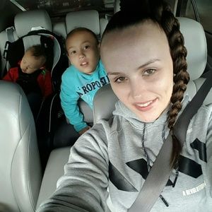 Meet your Posher, Mandy