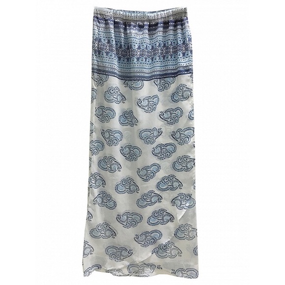 💠SALE💠Sexy Wrap Boho Print Maxi Skirt - Picture 3 of 4