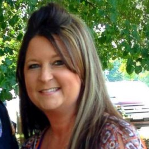 Meet your Posher, Michelle - Picture 3 of 4