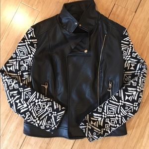 Aztec print sleeves faux leather jacket