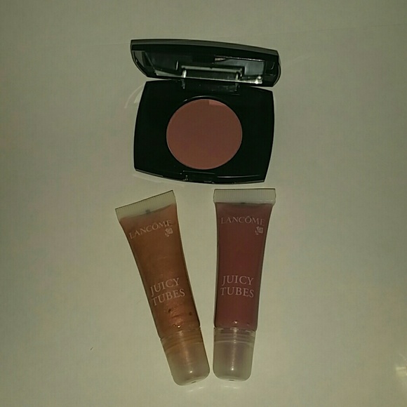 Lancome 2 juicy tubes and blush.  Brand New