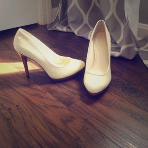 Ralph Lauren heels. Consigning Monday.