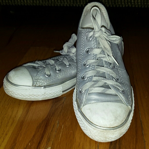 Kids Converse Silver leather size 1