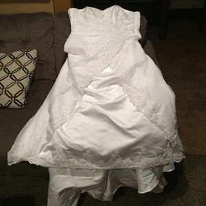 Wedding dress