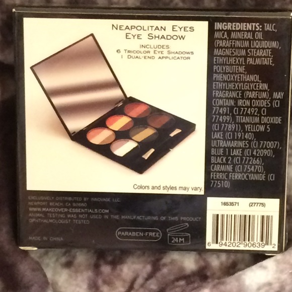 Eyeshadow Palette NWT - Picture 3 of 4