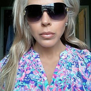 FLASH SALE!!!!Gucci shield horsebit sunglasses