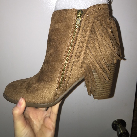 Fringe booties - Picture 3 of 4