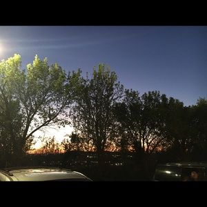 Meet your Posher, Lara