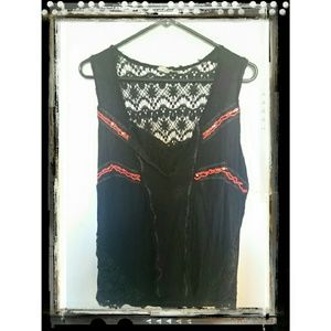 Amazing tank from Buckle