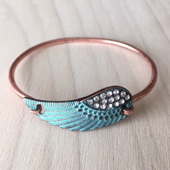 Jewelry - Copper And Turquoise Wing Bangle